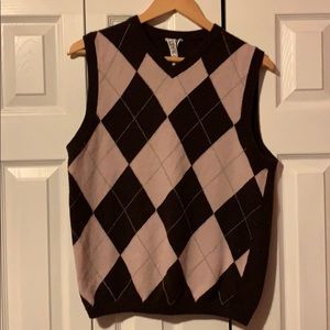 Old Navy wool argyle sweater vest